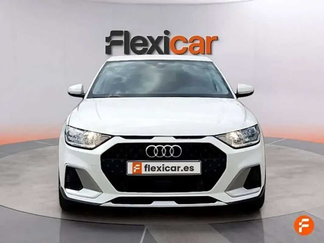 Usado Audi A1 110 CV (80 kW) 2022 Blanco SUV