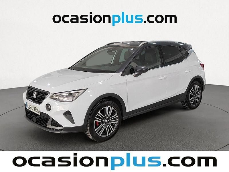 Blanco Usado 2024 Seat Arona FR SUV | 17.819 € (Precio justo) - Imagen 1/4