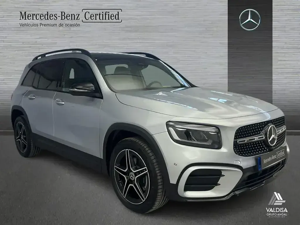 Usado Mercedes GLB200 150 CV (110 kW) 2025 Gris SUV
