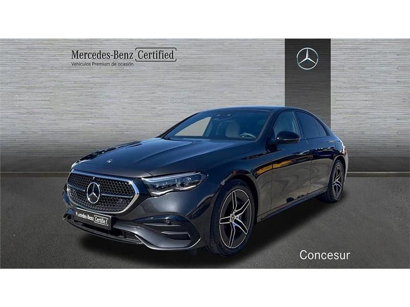 Usado Mercedes E220 197 CV (144 kW) 2025 Gris Berlina