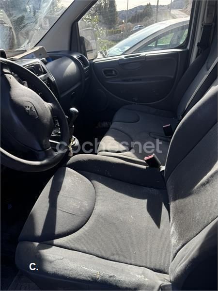 Blanco Usado 2015 Peugeot Partner Tepee Access Monovolumen | 3650 € - Imagen 1/1