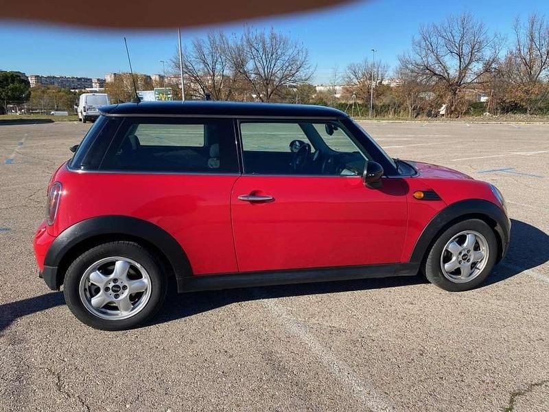Rojo Usado 2007 Mini Cooper D Utilitario | 5600 € (Precio justo) - Imagen 1/4