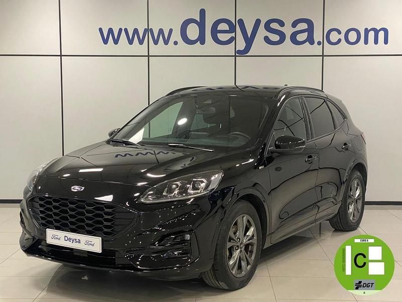Usado Ford Kuga ST-Line 150 CV (110 kW) 2022 Negro SUV