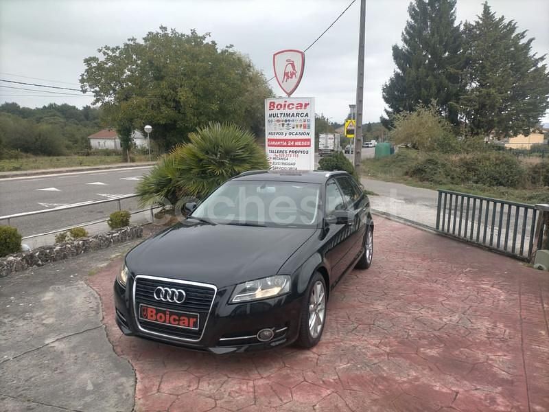 Negro Usado 2012 Audi A3 Sportback Attraction Utilitario | 12.500 € (Caro) - Imagen 1/4
