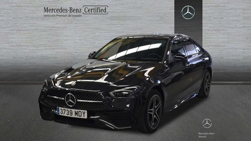 Gris Usado 2023 Mercedes C300 AMG line Berlina | 47.900 € - Imagen 1/4