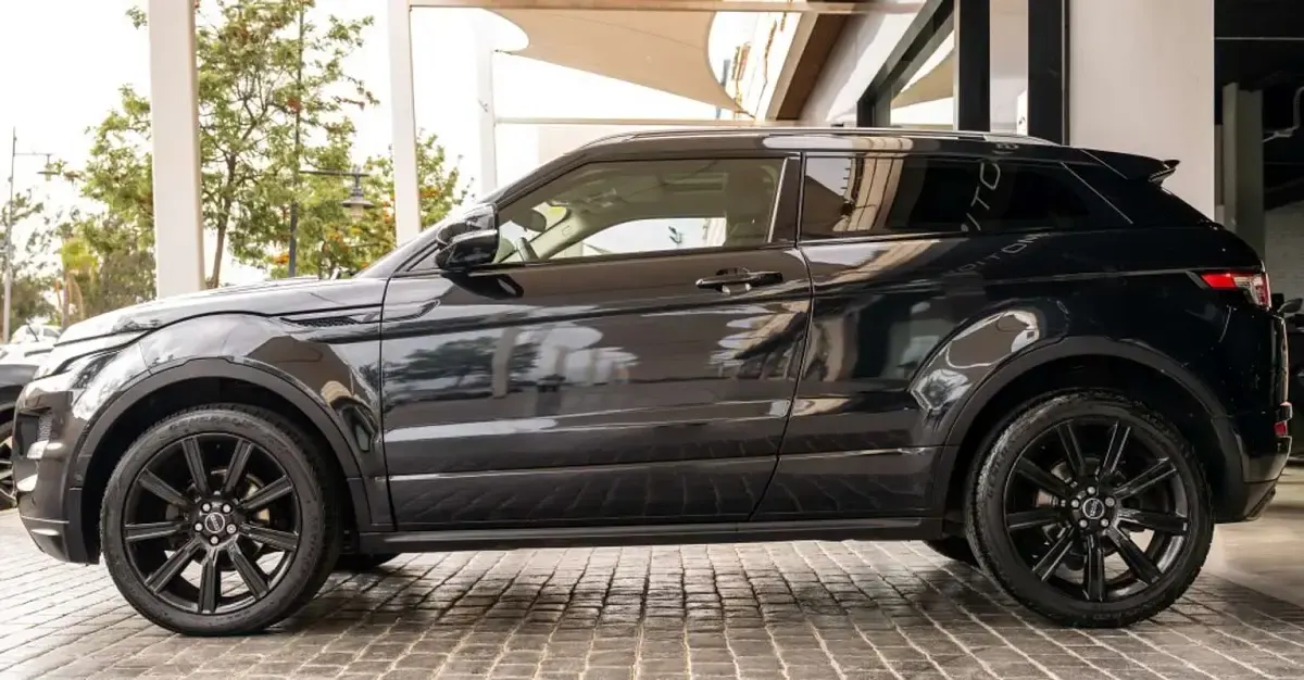 Usado Land Rover Range Rover evoque Prestige 241 CV (177 kW) 2011 Negro SUV