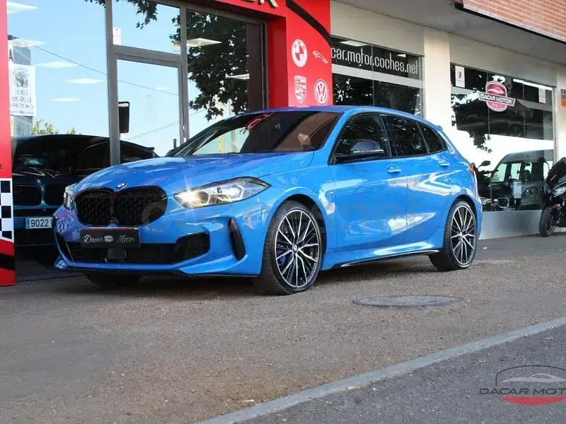 Usado BMW M135 306 CV (225 kW) 2022 Azul Utilitario