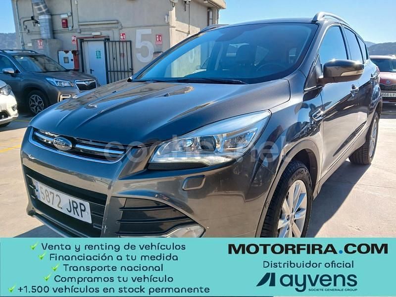 Usado Ford Kuga Titanium 150 CV (110 kW) 2016 Gris / plata SUV