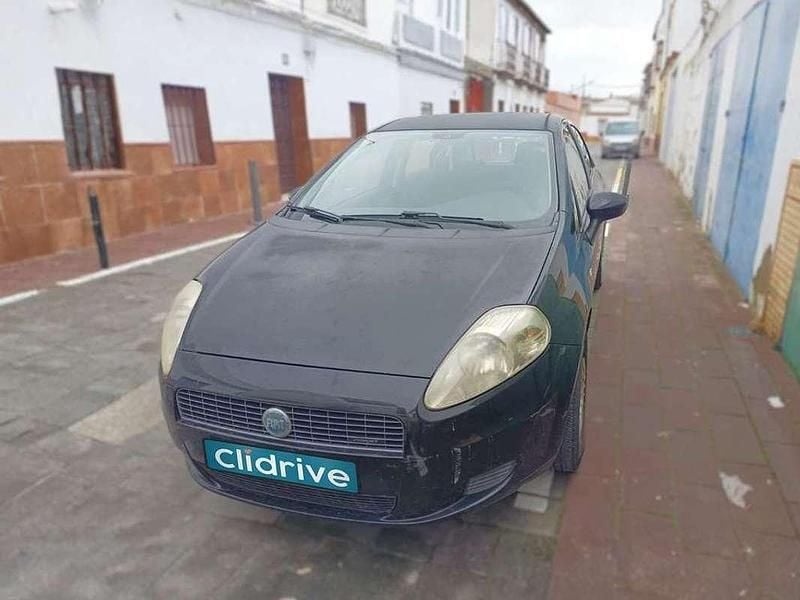 Usado Fiat Grande Punto 95 CV (69 kW) 2007 Negro Utilitario