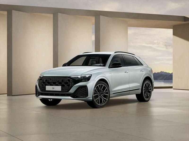 Plateado Usado 2024 Audi Q8 SUV | 88.246 € (Caro) - Imagen 1/4