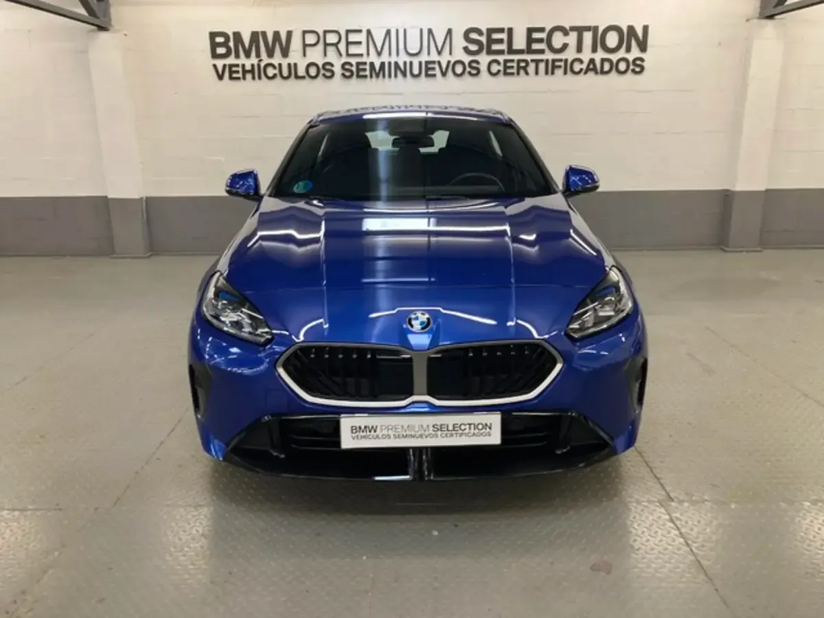 Usado BMW 120 Comfort Edition 163 CV (119 kW) 2024 Azul Utilitario