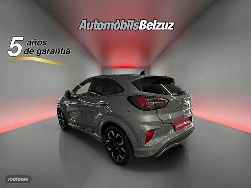 Usado Ford Puma 125 CV (91 kW) 2024 Gris SUV