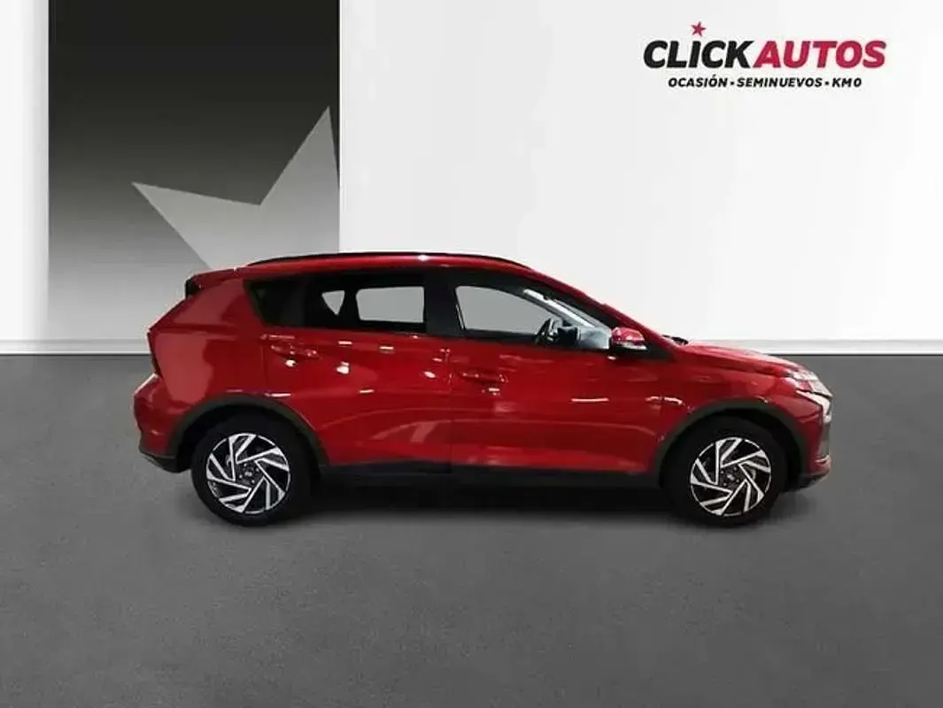 Usado Hyundai Bayon 79 CV (58 kW) 2024 Rojo SUV