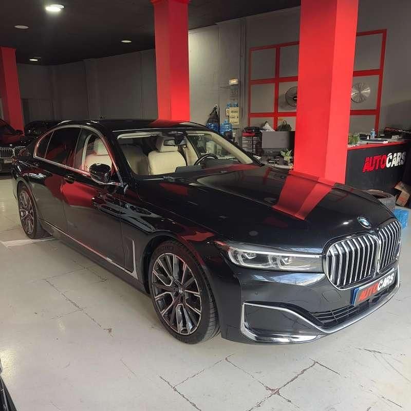 Usado BMW 730 Comfort Edition 265 CV (194 kW) 2019 Negro Berlina
