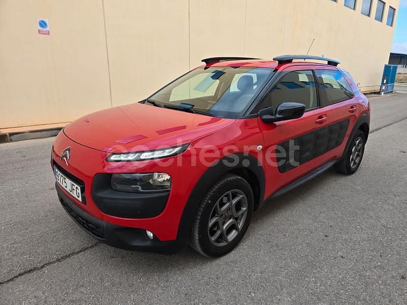 Rojo Usado 2016 Citroën C4 Live Berlina | 7000 € (Precio justo) - Imagen 1/4