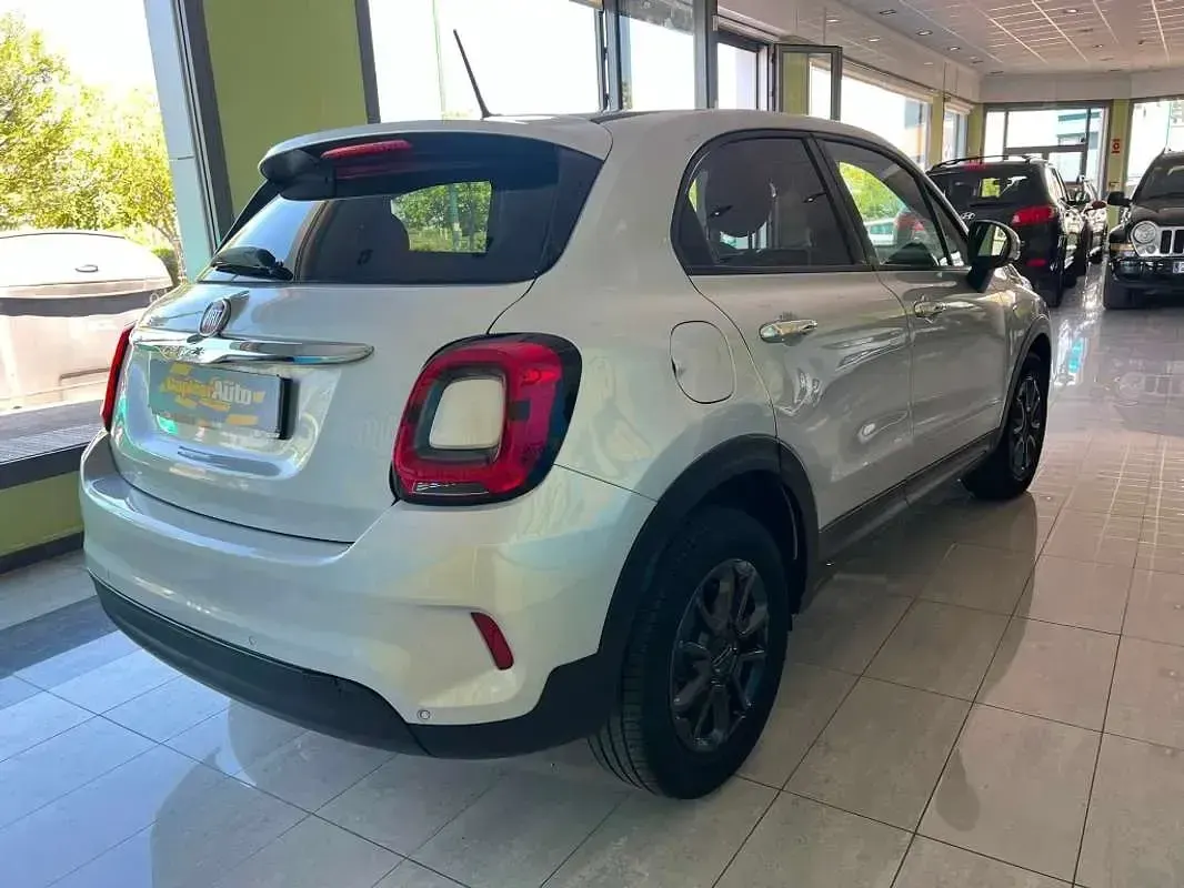 Usado Fiat 500X Connect 120 CV (88 kW) 2021 Gris SUV