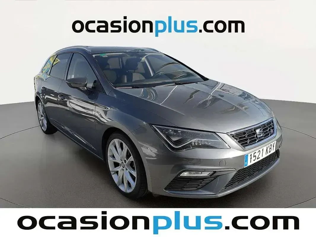 Usado Seat Leon ST FR 150 CV (110 kW) 2017 Gris Familiar