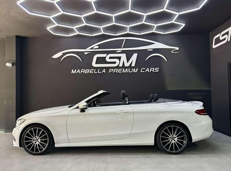 Usado Mercedes C220 194 CV (142 kW) 2018 Blanco Descapotable
