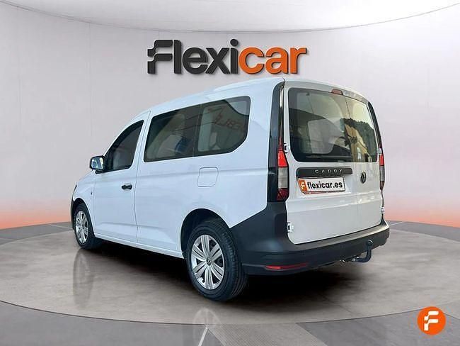 Usado VW Caddy 102 CV (75 kW) 2024 Blanco Monovolumen
