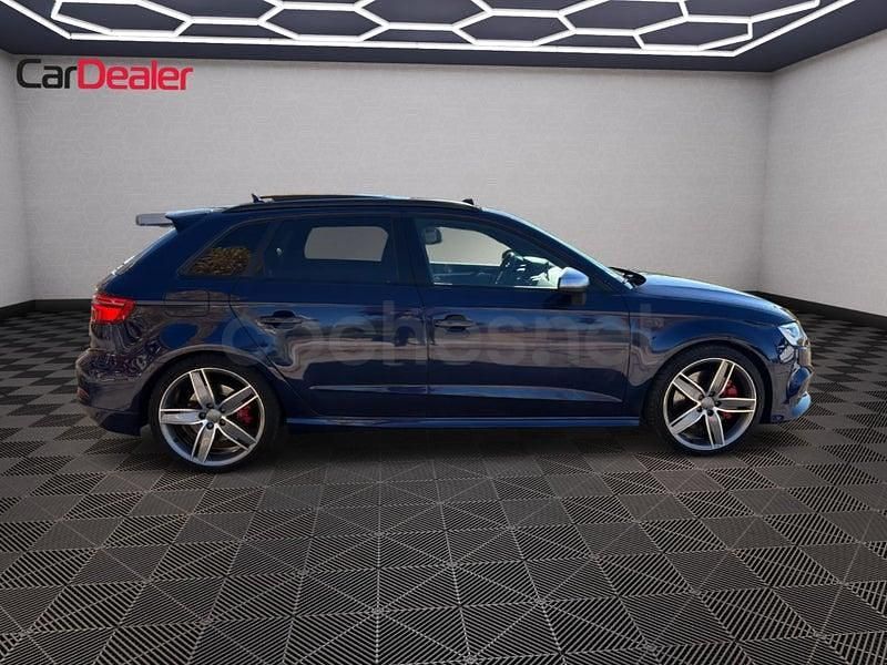Usado Audi A3 Premium 310 CV (228 kW) 2018 Azul Berlina