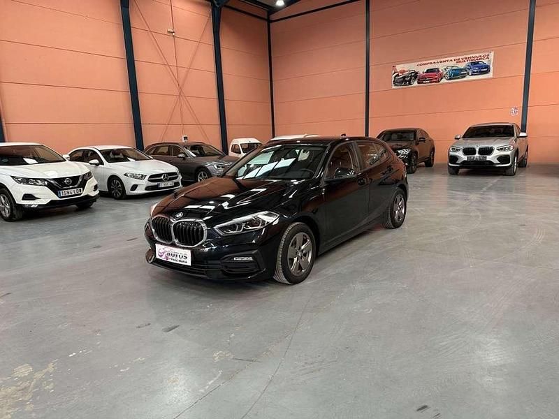 Usado BMW 116 116 HP (85 kW) 2022 Preto Citadino