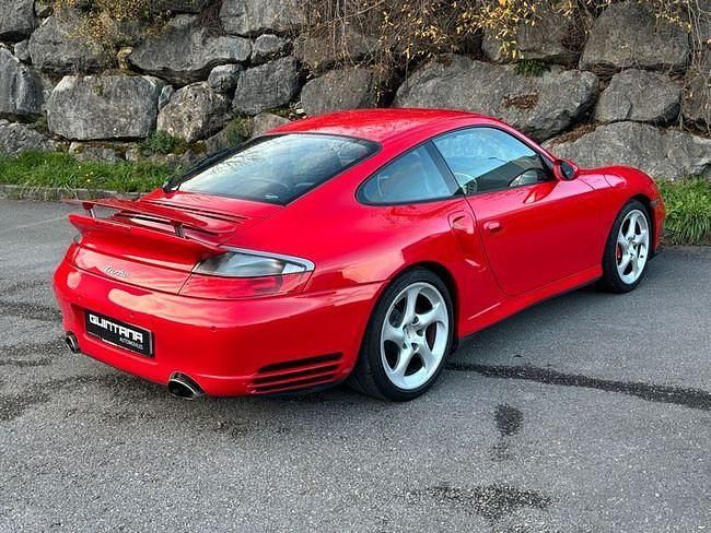 Usado Porsche 996 Turbo 420 CV (308 kW) 2001 Rojo Coupe