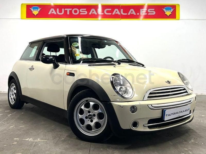 Usado Mini Cooper 116 CV (85 kW) 2005 Beige Utilitario