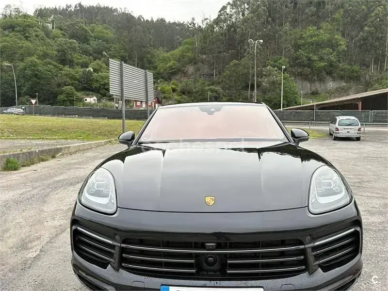 Usado Porsche Cayenne Coupe Platinum Edition 462 CV (339 kW) 2023 Negro Coupe