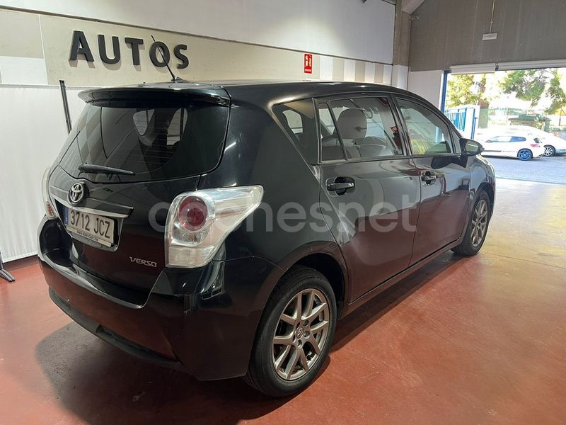 Usado Toyota Verso Advance 150 CV (110 kW) 2015 Negro Monovolumen