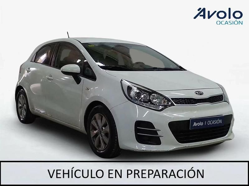 Usado Kia Rio 84 CV (61 kW) 2016