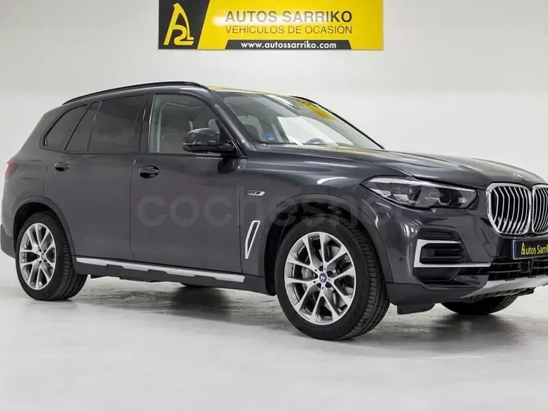 Usado BMW X5 394 CV (289 kW) 2022 Gris / plata SUV