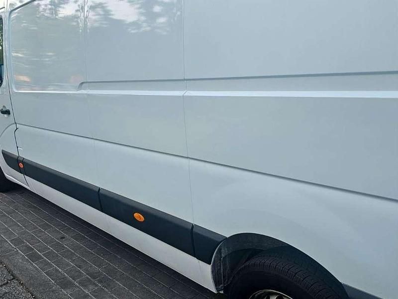 Usado Renault Master 144 CV (105 kW) 2018 Blanco Van