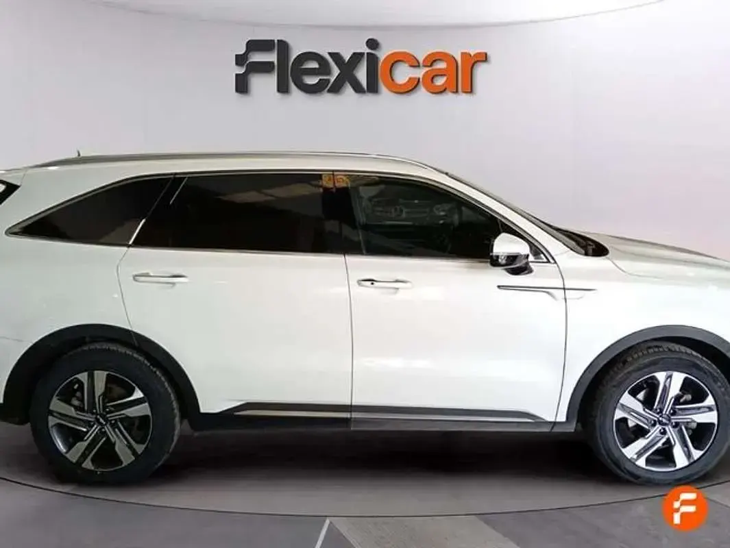 Usado Kia Sorento Plus 232 CV (170 kW) 2023 Blanco SUV