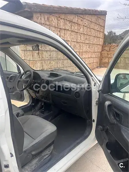 Usado Citroën Berlingo 75 CV (55 kW) 2009 Blanco Monovolumen