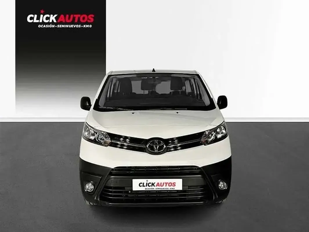 Usado Toyota Proace 145 CV (106 kW) 2023 Blanco Monovolumen