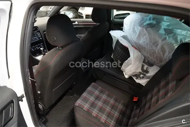 Usado VW Golf VII GTI 230 CV (169 kW) 2016 Blanco Berlina