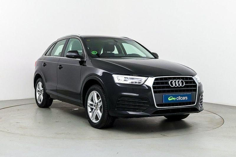 Usado Audi Q3 Sport 120 HP (88 kW) 2018 Preto SUV