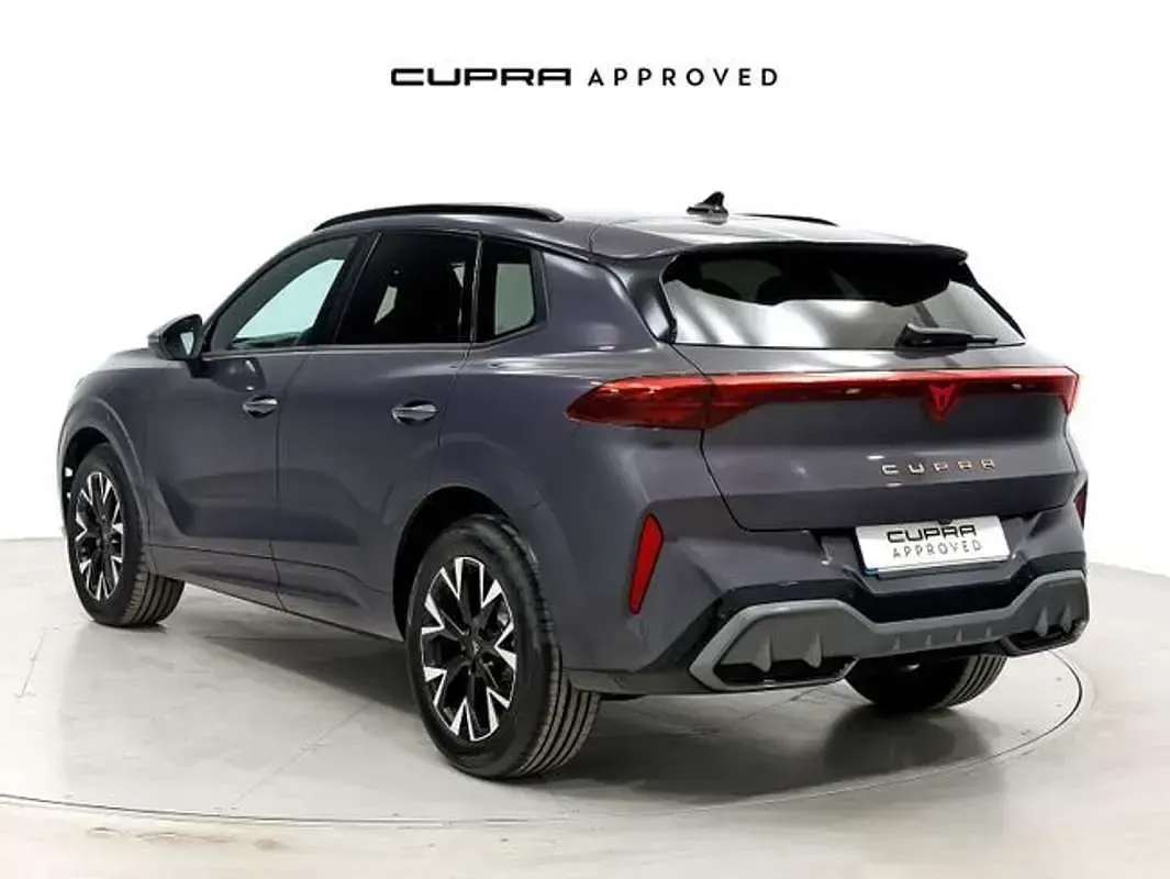 Usado Cupra Terramar 204 CV (150 kW) 2025 Burdeos SUV