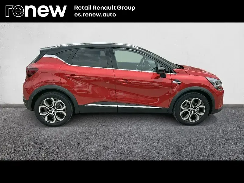 Usado Renault Captur Zen 160 CV (117 kW) 2022 Rojo SUV