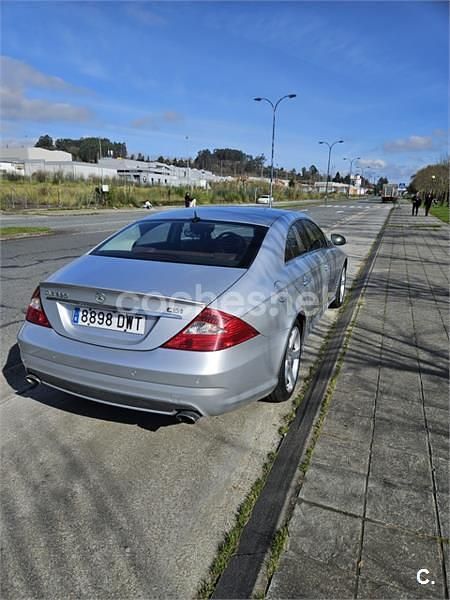 Usado Mercedes CLS320 224 CV (164 kW) 2006 Gris / plata Berlina