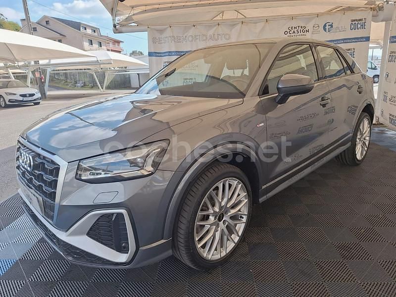 Usado Audi Q2 150 CV (110 kW) 2023 Gris / plata SUV