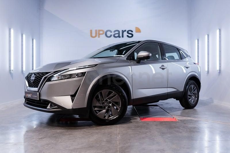 Usado Nissan Qashqai Acenta 158 CV (116 kW) 2023 Gris / plata SUV