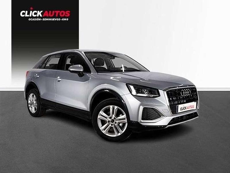 Usado Audi Q2 Advanced Plus 110 CV (80 kW) 2023 Plateado SUV