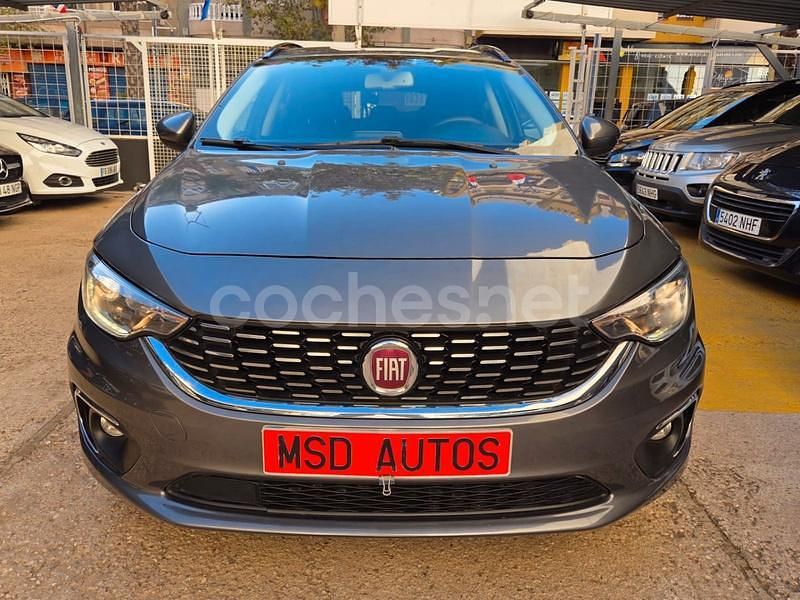 Beige Usado 2017 Fiat Tipo Business Familiar | 7550 € (Precio justo) - Imagen 1/4