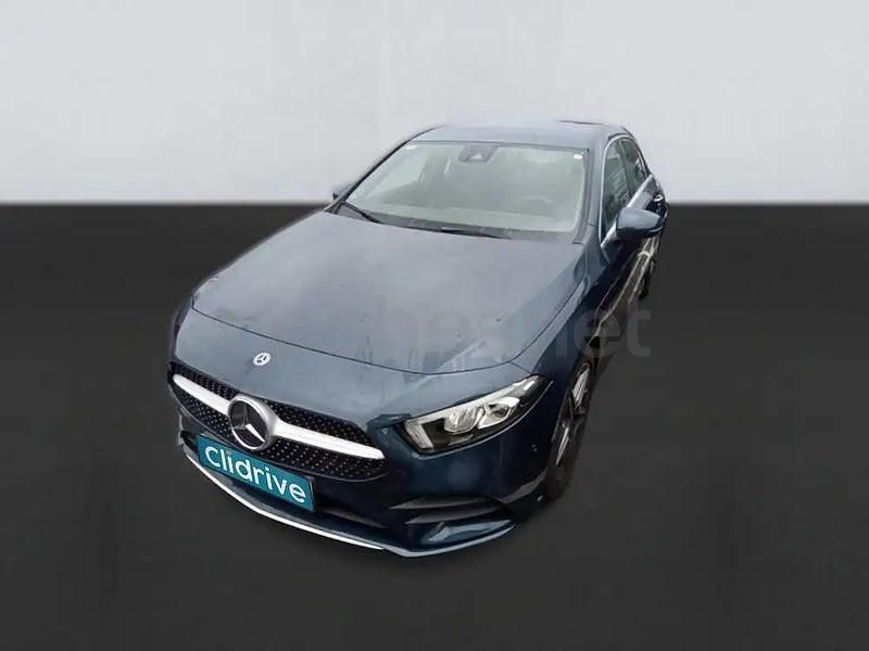 Usado Mercedes A180 116 CV (85 kW) 2020 Azul Berlina
