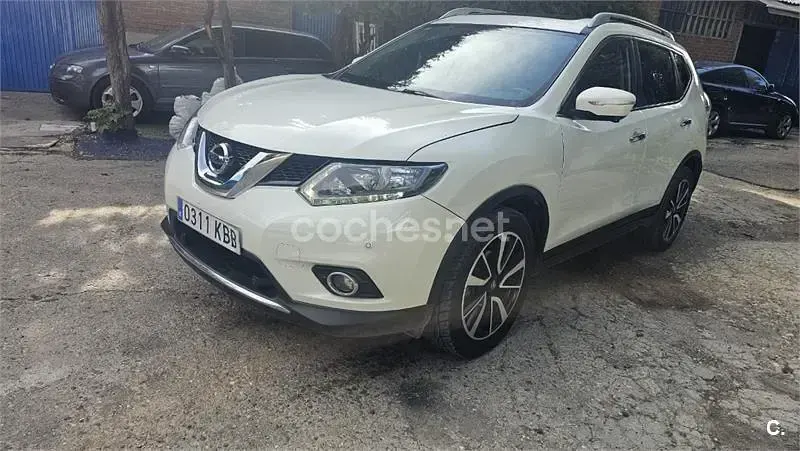 Usado Nissan X-Trail Tekna 130 CV (95 kW) 2017 Blanco SUV