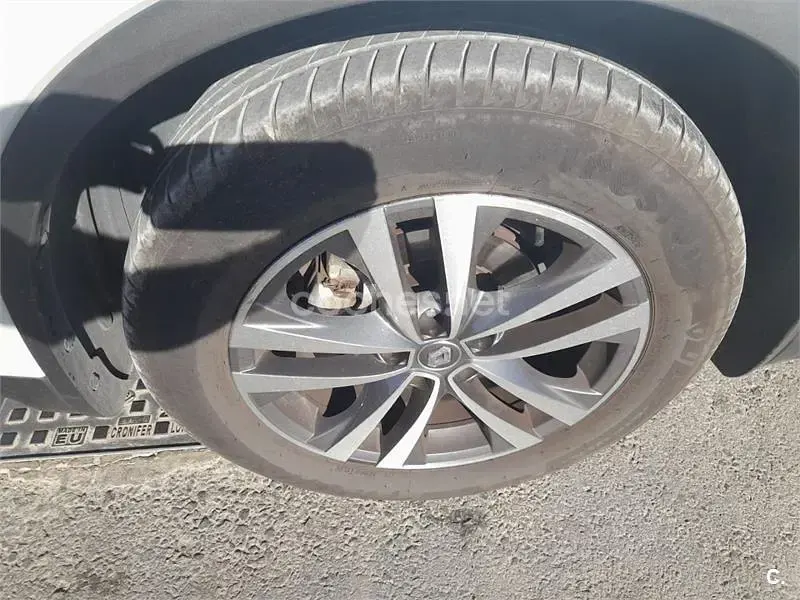 Usado Renault Koleos Zen 130 CV (95 kW) 2017 Blanco SUV