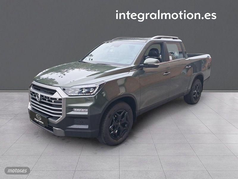 Verde Nuevo 2025 Ssangyong (KGM) Musso Limited Recogida | 41.140 € (Caro) - Imagen 1/4