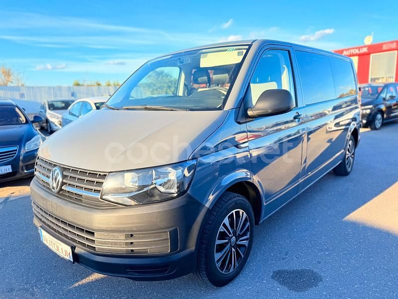 Marrón Usado 2017 VW Caravelle Trendline Monovolumen | 21.990 € (Super precio) - Imagen 1/4