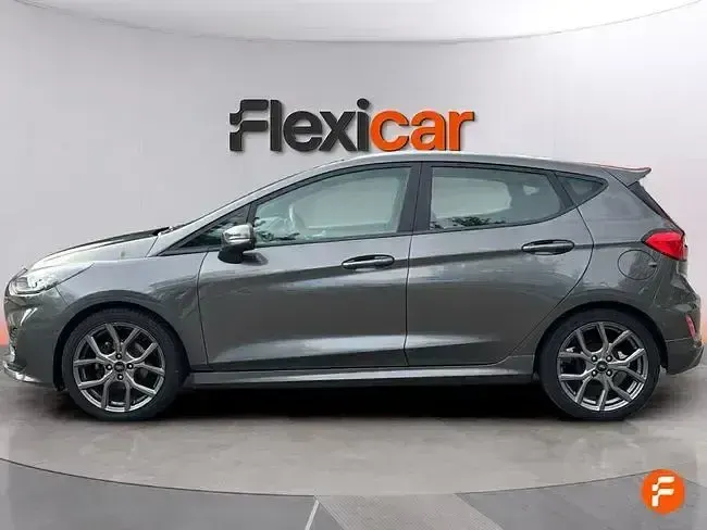 Usado Ford Fiesta ST-Line 125 CV (91 kW) 2023 Gris / plata Utilitario